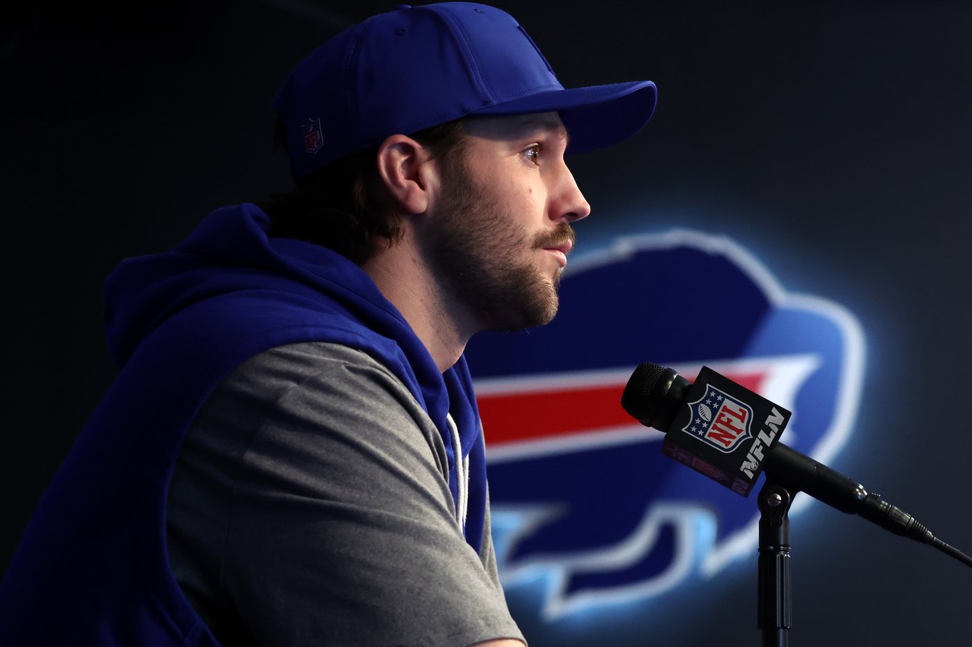 Bills and Josh Allen agree to restructure QB's contract in salary cap-saving move, AP source says | iNFOnews.ca Bills and Josh Allen agree to restructure QB's contract in salary cap-saving move, AP source says | iNFOnews.ca