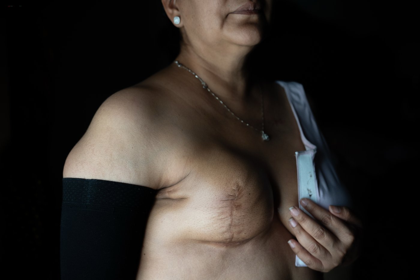 She voted for Trump every time. Then came cancer and the bills | iNFOnews.ca