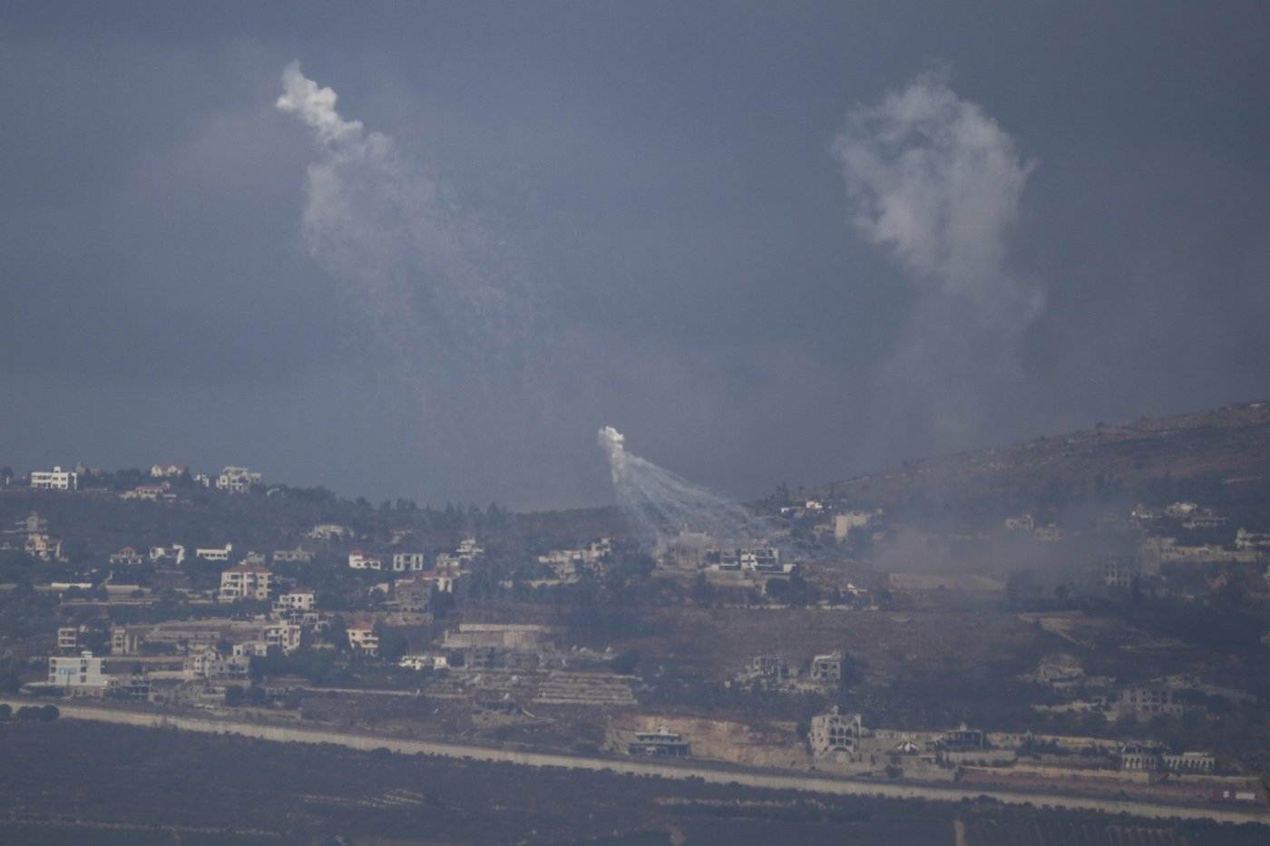 Iran fires at least 180 missiles into Israel as regionwide conflict grows | iNFOnews.ca