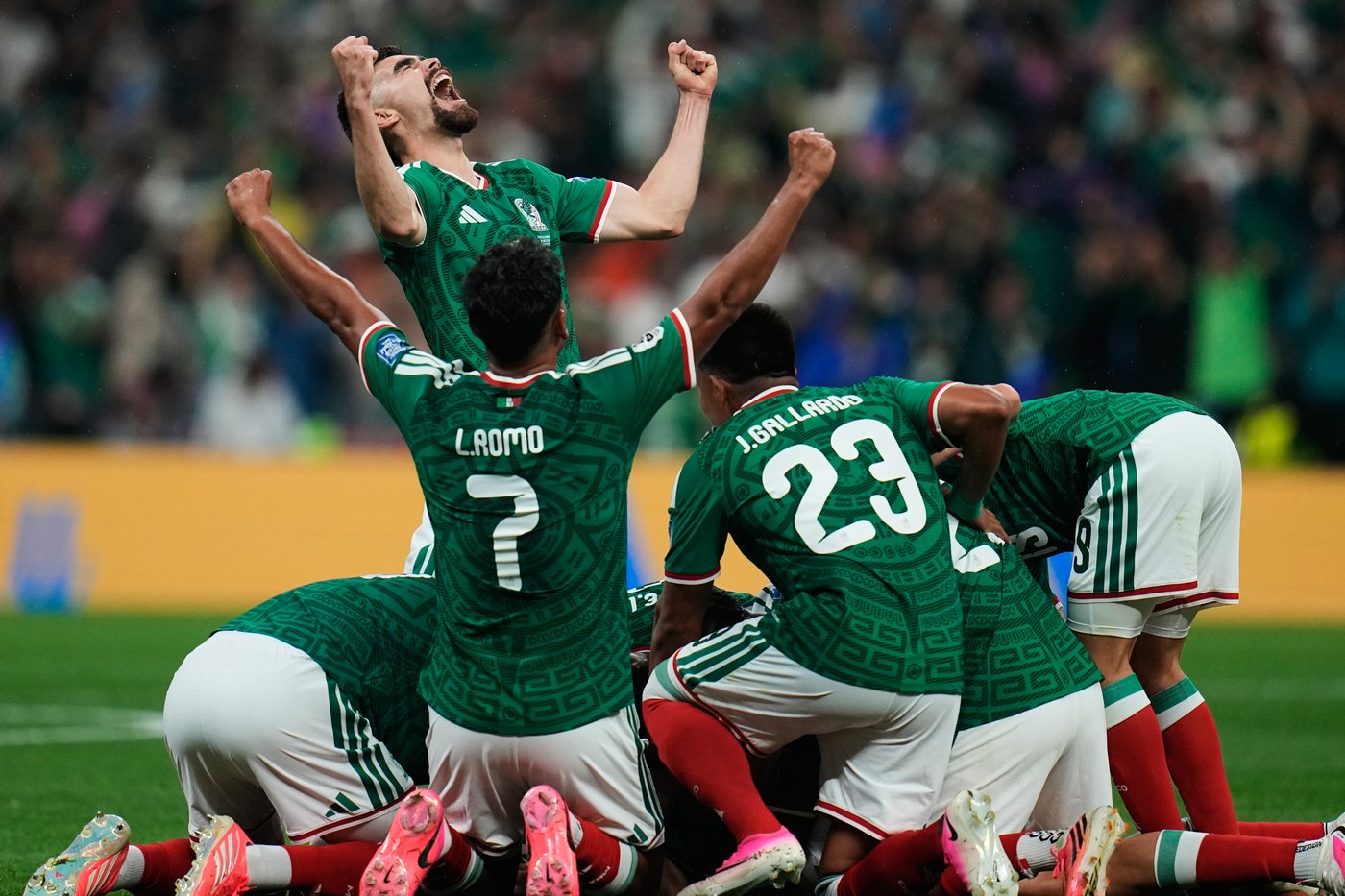 Mbappé scores twice for France, Norway and Mexico advance in World Cup, in photos | iNFOnews.ca