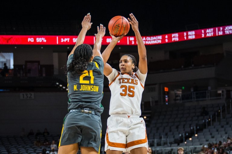 Madison Booker scores 27 as No. 2 Texas women stay undefeated with 89-54 win over No. 13 Baylor | iNFOnews.ca