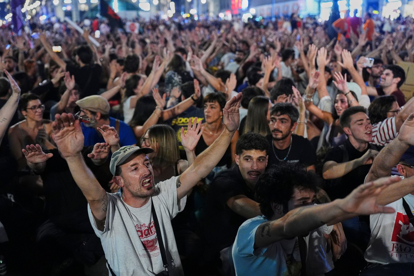 87-year-old's eviction becomes a rallying cry for protest of Spain's housing crisis | iNhome 87-year-old's eviction becomes a rallying cry for protest of Spain's housing crisis | iNhome