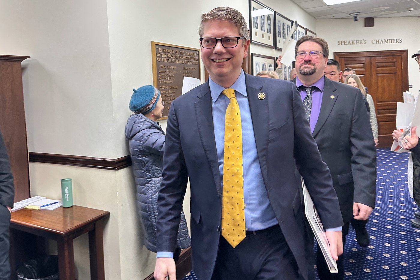 Sen. Sullivan, former congresswoman Peltola will face off for Alaska US Senate seat in November | iNFOnews.ca
