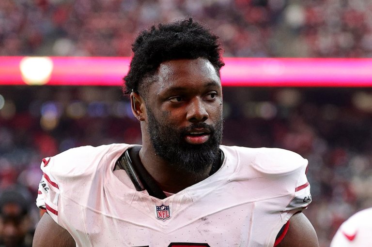 Cardinals activate edge rusher Josh Sweat from PUP list, boosting team's defense | iNFOnews.ca