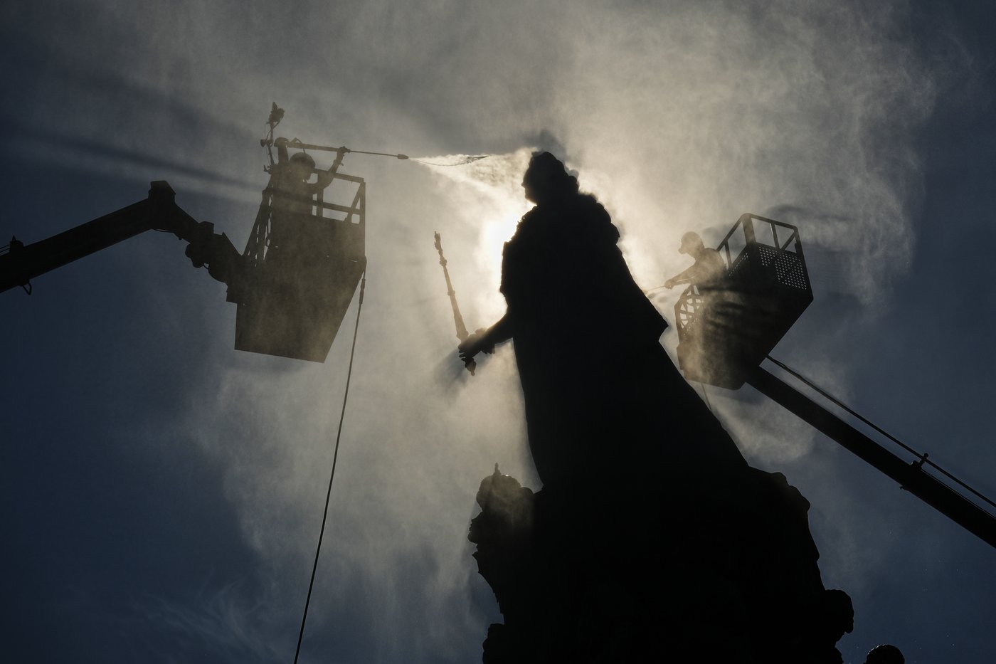 The top photos of the day by AP's photojournalists | iNFOnews.ca