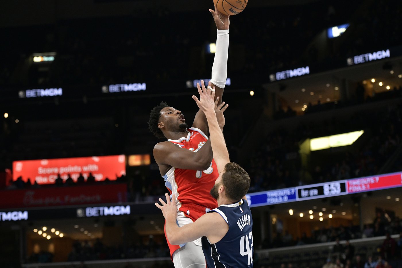 Jaren Jackson Jr. scores 35 points to lead Grizzlies past Mavs 119-104 | iNFOnews.ca