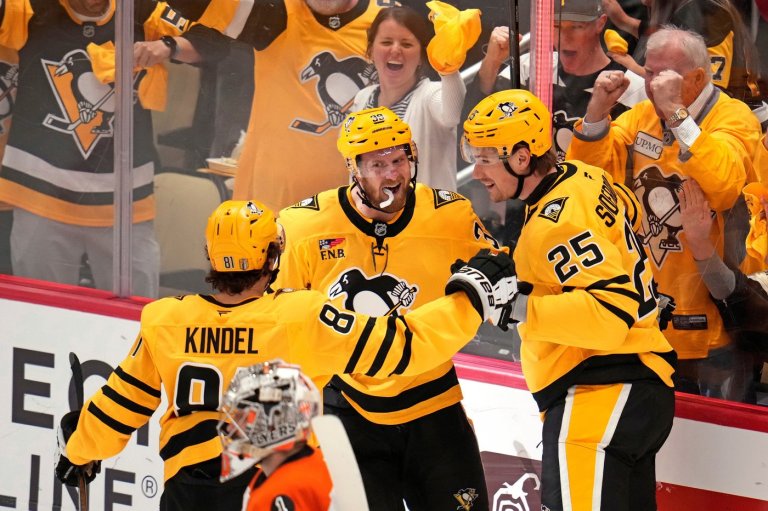 Penguins fend off elimination again with a 3-2 Game 5 win over Flyers to send series back to Philly | iNFOnews.ca
