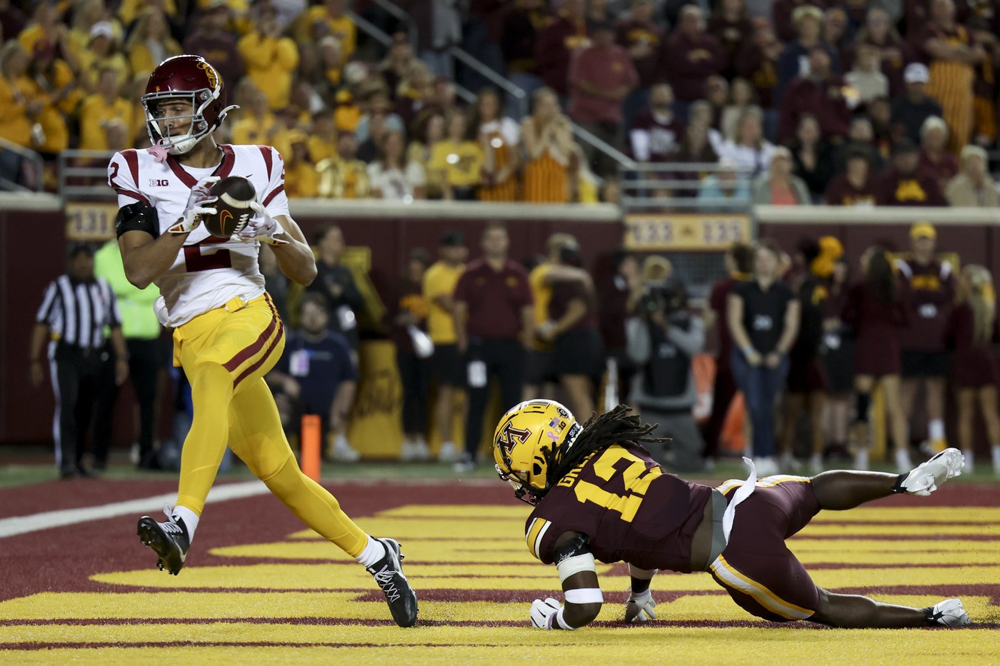 Minnesota upsets No. 11 USC 24-17 on Brosmer's 4th-and-goal sneak with 56 seconds left | iNFOnews.ca Minnesota upsets No. 11 USC 24-17 on Brosmer's 4th-and-goal sneak with 56 seconds left | iNFOnews.ca