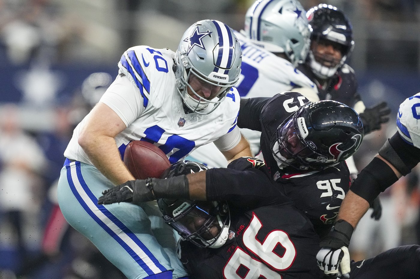 Texans never trail while handing Cowboys 5th straight loss, 34-10 | iNFOnews.ca Texans never trail while handing Cowboys 5th straight loss, 34-10 | iNFOnews.ca
