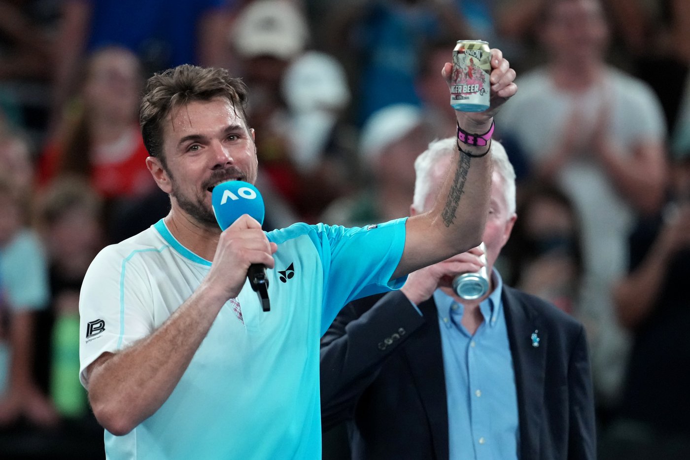 Cheers! Stan Wawrinka bids farewell at Australian Open with beers and gratitude | iNFOnews.ca Cheers! Stan Wawrinka bids farewell at Australian Open with beers and gratitude | iNFOnews.ca