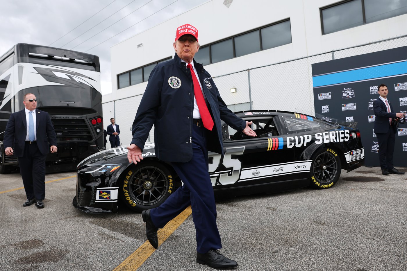 Trump loves the spotlight that comes with sports. He especially loves when it's on him | iNFOnews.ca