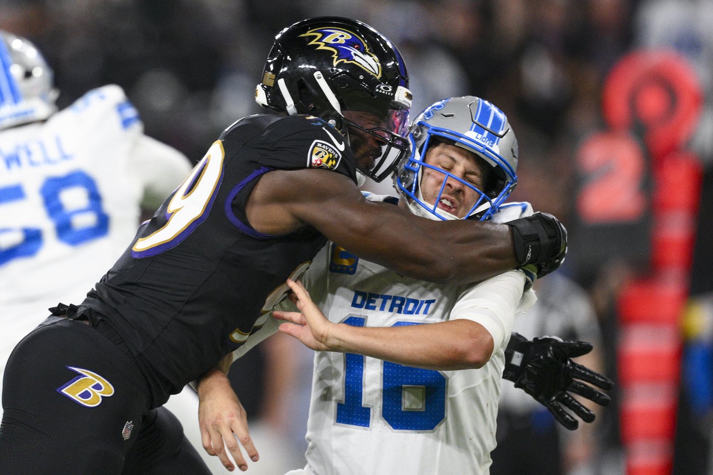 Ravens agree to send pass rusher Oweh to the Chargers for safety Alohi Gilman | iNFOnews.ca