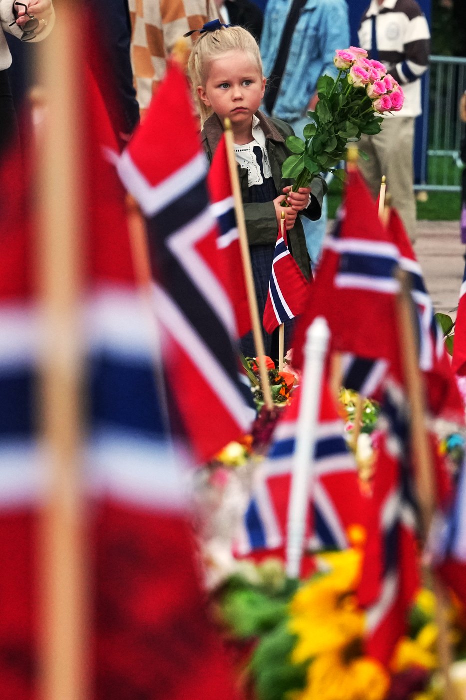 See the world in vertical: Top photos by AP photojournalists | iNFOnews.ca
