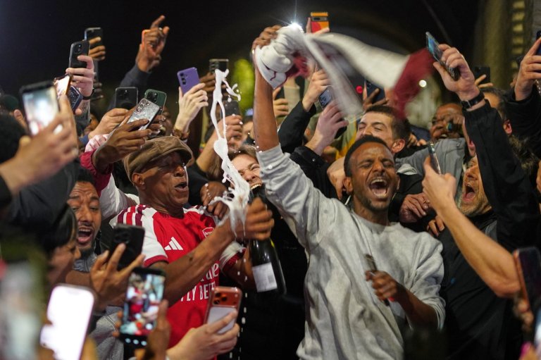 British PM Starmer congratulates Arsenal as title celebrations go deep into the night | iNFOnews.ca