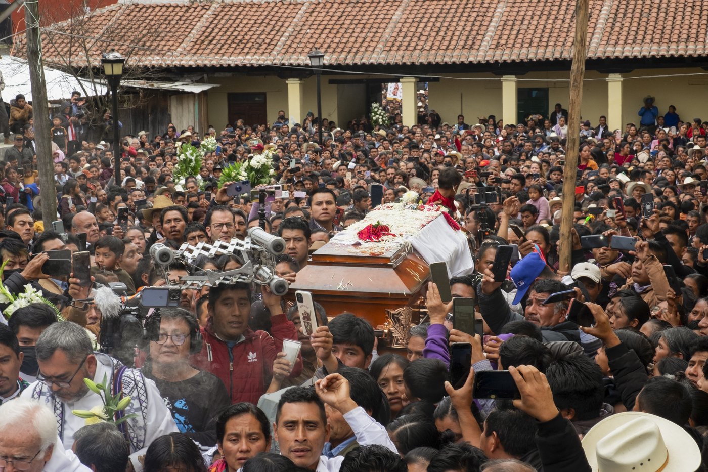Burial held for Catholic priest and Indigenous peace activist killed in southern Mexico | iNFOnews.ca