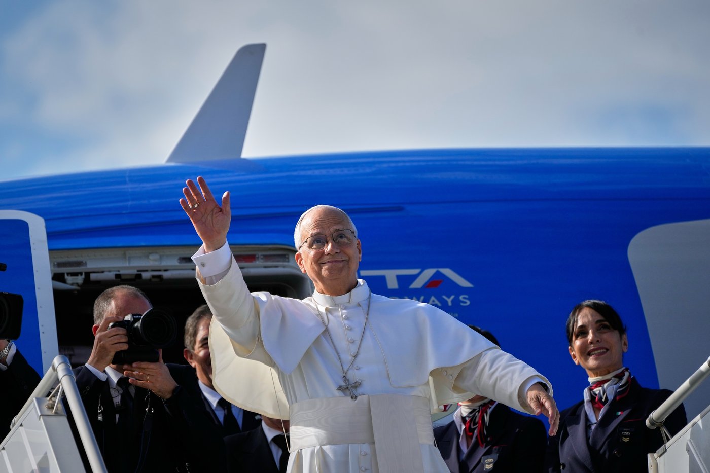 The Latest: Pope Leo ends first foreign trip with silent prayer at Beirut blast site, Mass at port | iNFOnews.ca The Latest: Pope Leo ends first foreign trip with silent prayer at Beirut blast site, Mass at port | iNFOnews.ca