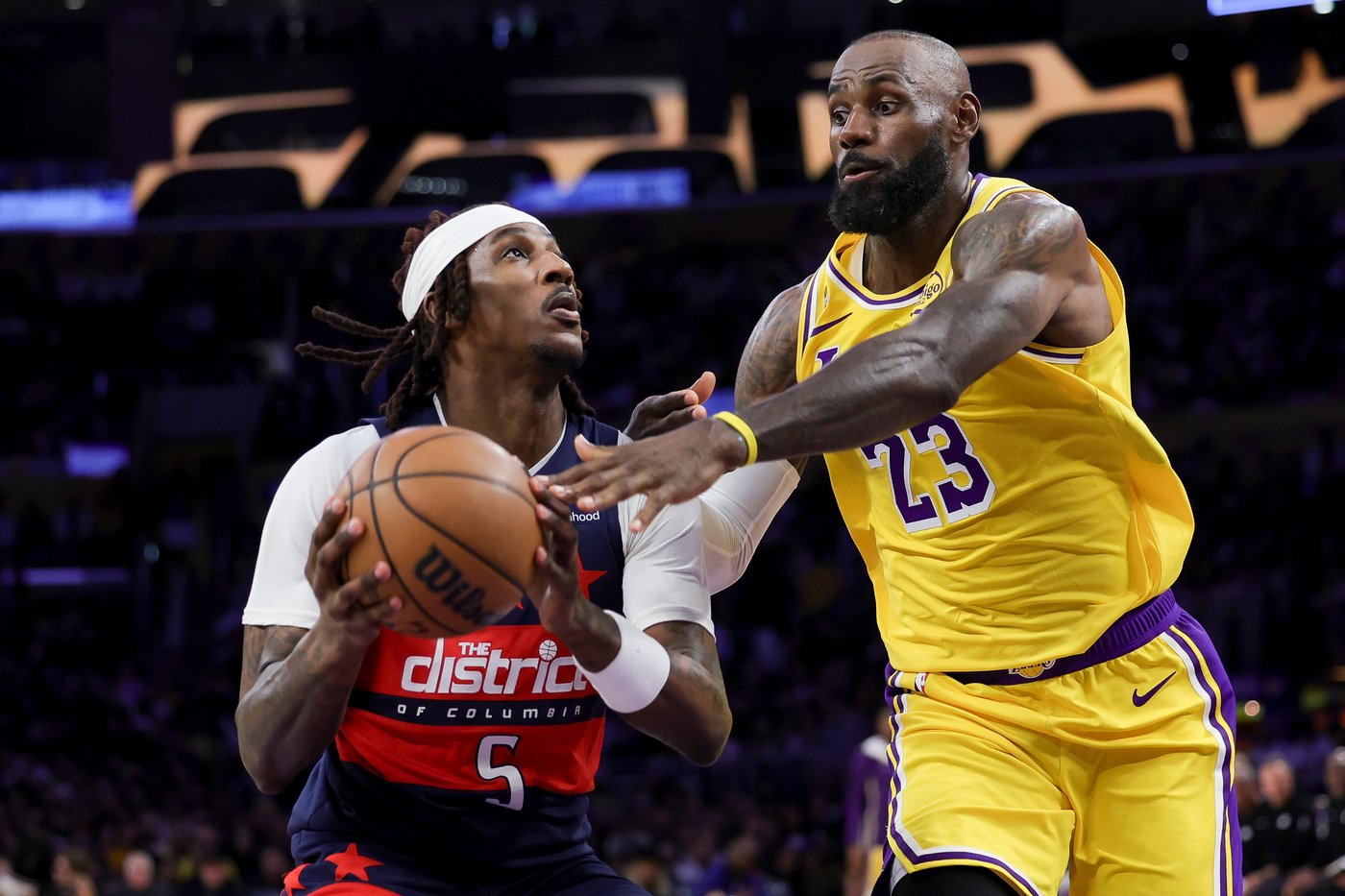 With Luka Doncic suspended, LeBron James' triple-double powers Lakers to 120-101 win over Wizards | iNFOnews.ca With Luka Doncic suspended, LeBron James' triple-double powers Lakers to 120-101 win over Wizards | iNFOnews.ca
