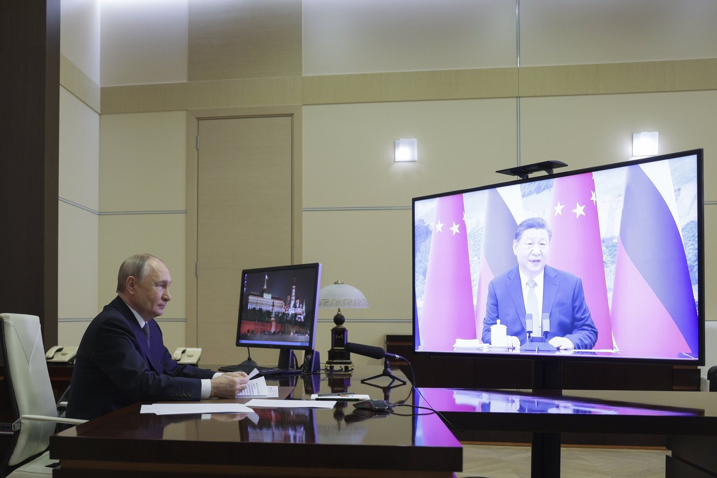Russia's Putin and China's Xi discuss their close ties in chat after Trump's inauguration | iNFOnews.ca Russia's Putin and China's Xi discuss their close ties in chat after Trump's inauguration | iNFOnews.ca