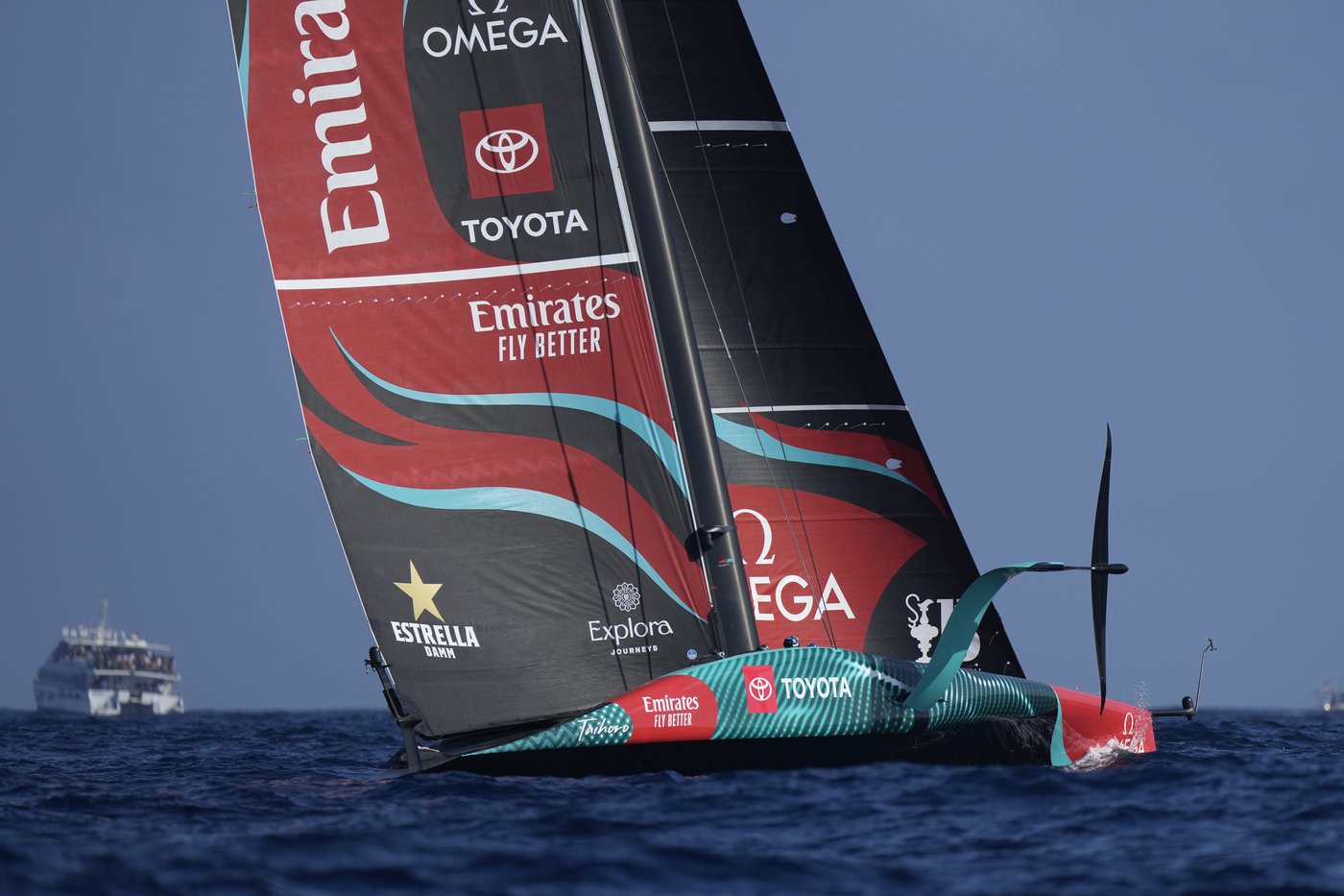 'The comeback is on.' Britannia scores first points of America's Cup final, trails New Zealand 4-2 | iNFOnews.ca 'The comeback is on.' Britannia scores first points of America's Cup final, trails New Zealand 4-2 | iNFOnews.ca