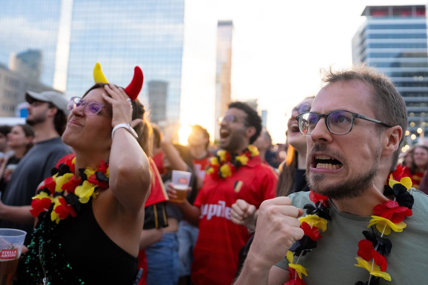 Soccer fans around the world watch the World Cup, in photos | iNFOnews.ca
