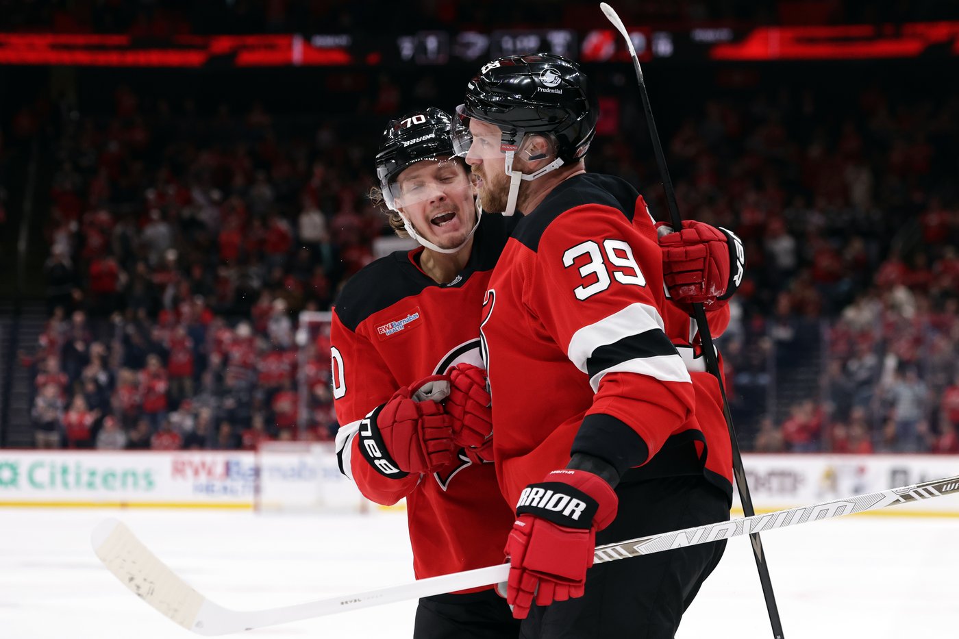 Brett Pesce scores go-ahead goal as Devils beat Kings 3-1 for 3rd straight win | iNFOnews.ca
