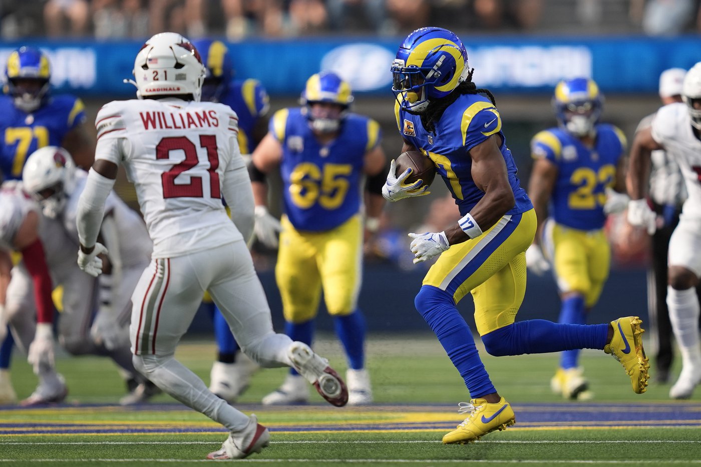 Rams WR Davante Adams out 6-10 weeks with hamstring injury. DT Poona Ford out for season | iNFOnews.ca Rams WR Davante Adams out 6-10 weeks with hamstring injury. DT Poona Ford out for season | iNFOnews.ca