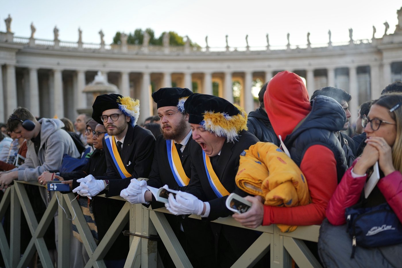 PHOTO COLLECTION: Vatican Pope Funeral Top Photos of the Day | iNFOnews.ca PHOTO COLLECTION: Vatican Pope Funeral Top Photos of the Day | iNFOnews.ca