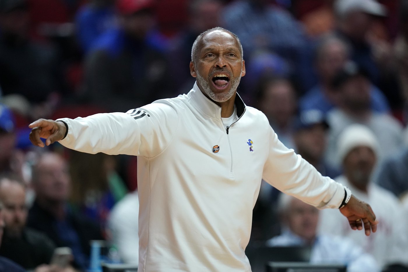 Former St. John's coach and longtime KU assistant Norm Roberts retires from college basketball | iNFOnews.ca