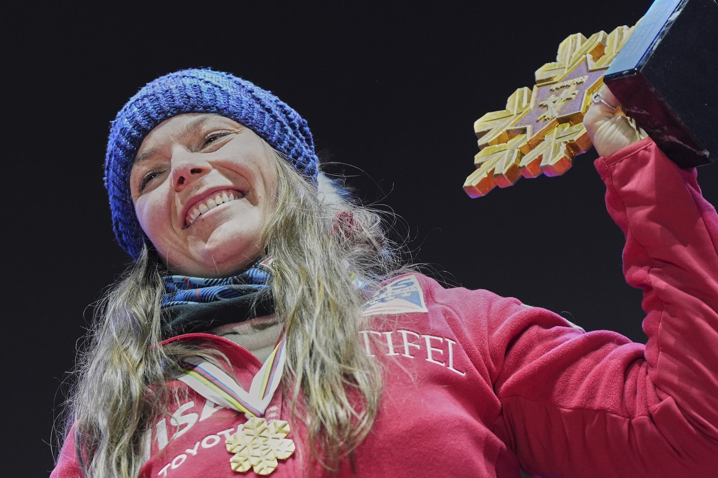 US skier Breezy Johnson marks return from 14-month ban with a gold in world championship downhill | iNFOnews.ca