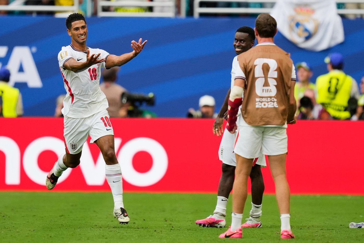 England gets hat trick from Saka and beats France 6-4 in wild World Cup third-place game, in photos | iNFOnews.ca