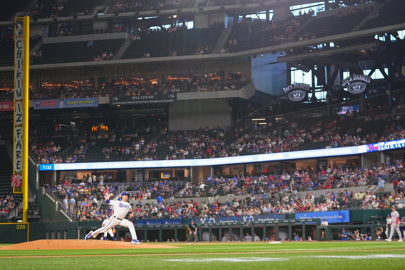 Jacob deGrom wanted to stay and is helping keep the Texas Rangers in the playoff chase | iNFOnews.ca