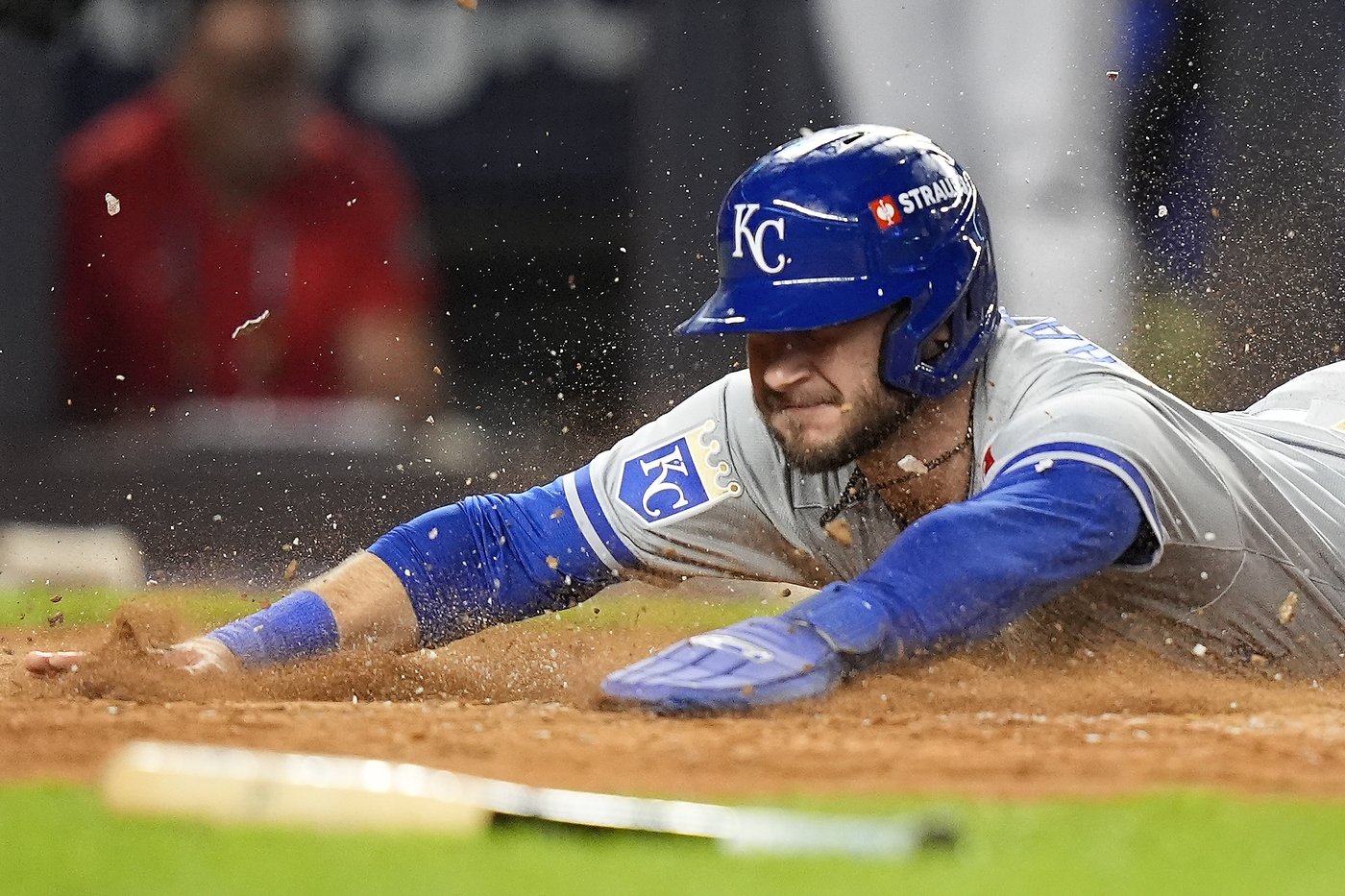 Perez's homer off Rodón sparks 4-run 4th inning and Royals beat Yankees 4-2 in Game 2 to tie ALDS | iNFOnews.ca Perez's homer off Rodón sparks 4-run 4th inning and Royals beat Yankees 4-2 in Game 2 to tie ALDS | iNFOnews.ca