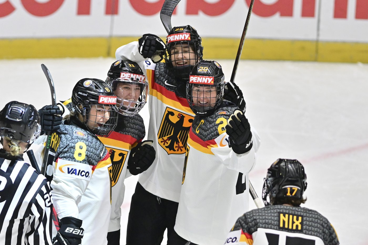 Germany hands Hungary fourth straight loss at women’s hockey world | iNFOnews.ca Germany hands Hungary fourth straight loss at women’s hockey world | iNFOnews.ca