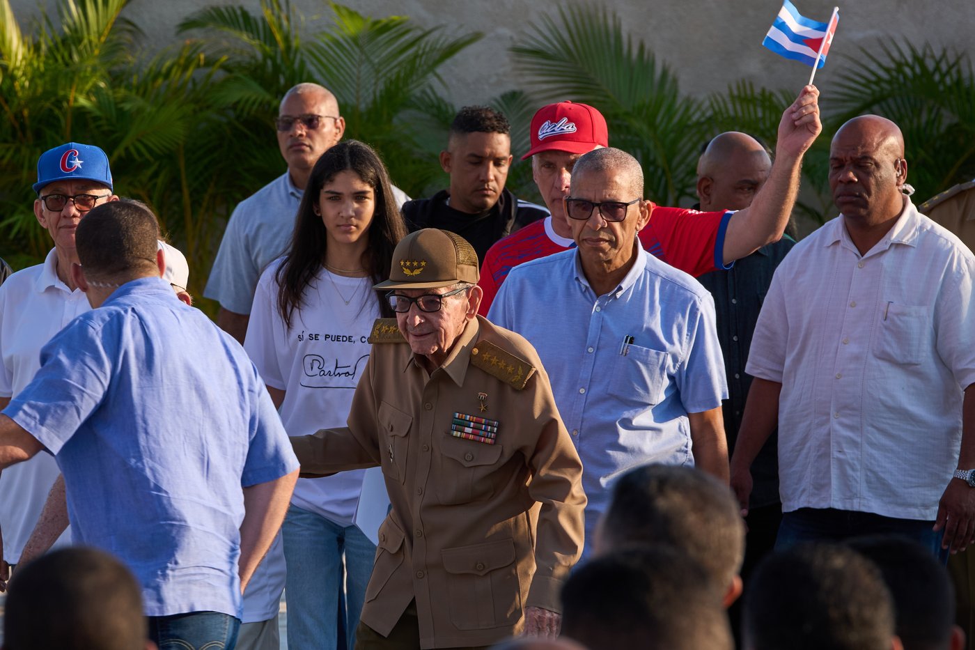 Cuba's electric and petroleum workers celebrate their colleagues during massive rally | iNFOnews.ca Cuba's electric and petroleum workers celebrate their colleagues during massive rally | iNFOnews.ca