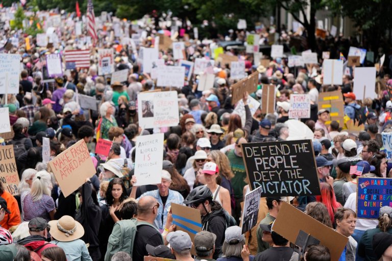 'No Kings' protests against Trump planned nationwide, in what the GOP calls 'hate America' rallies | iNFOnews.ca