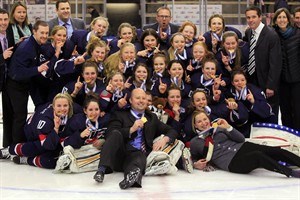 Jincy Dunne lifts U.S. over Canada in overtime for under-18 women's gold | iNFOnews.ca CP31454479