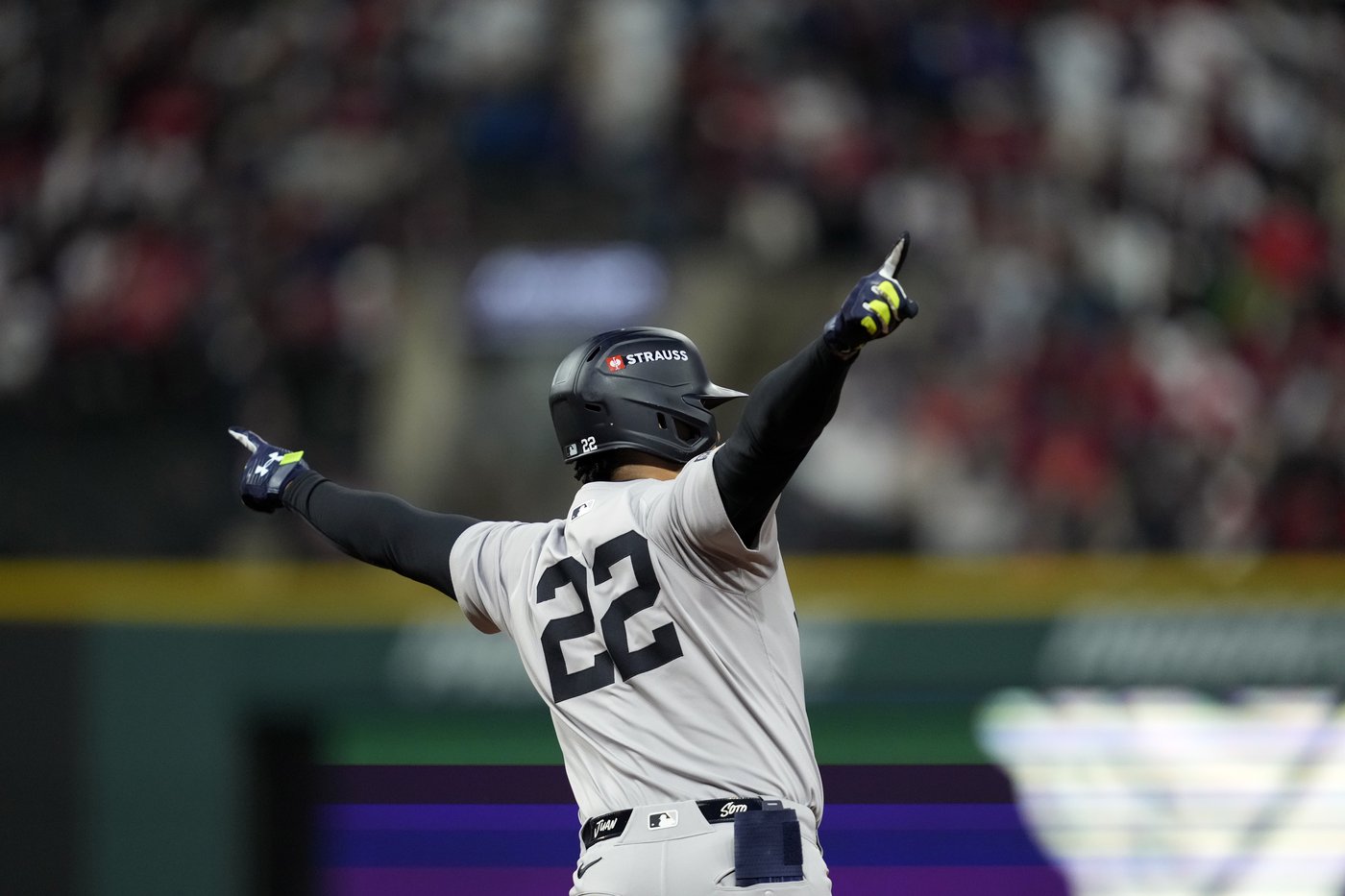 Yankees get to Guardians closer Clase again, score 2 runs in 9th to win 8-6 and take 3-1 ALCS lead | iNFOnews.ca Yankees get to Guardians closer Clase again, score 2 runs in 9th to win 8-6 and take 3-1 ALCS lead | iNFOnews.ca