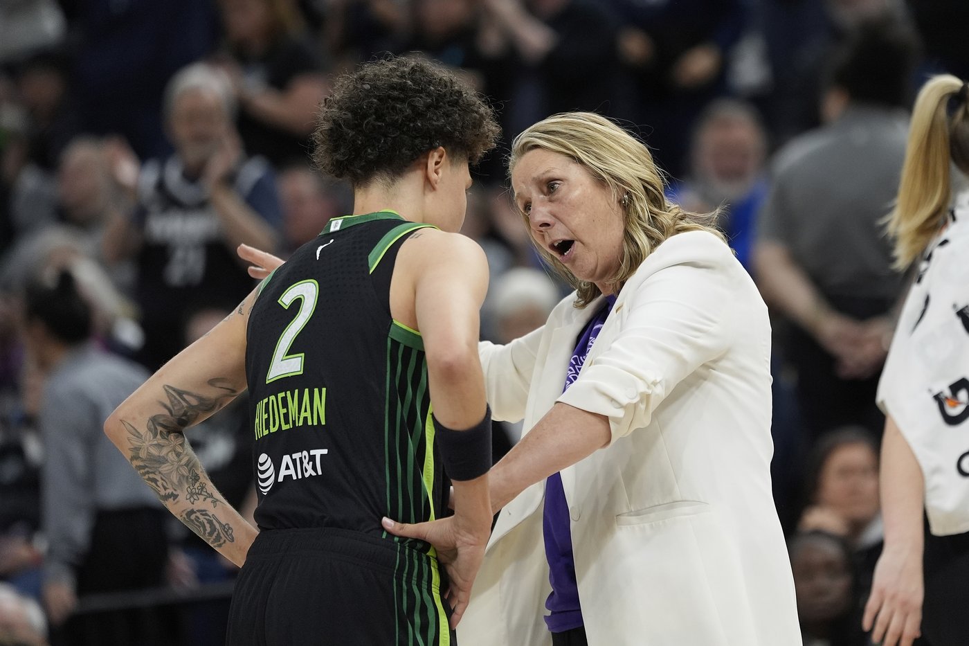 Lynx beat Wings 85-81 for 2nd time in 5 days, spoiling homecoming for Bueckers | iNFOnews.ca Lynx beat Wings 85-81 for 2nd time in 5 days, spoiling homecoming for Bueckers | iNFOnews.ca