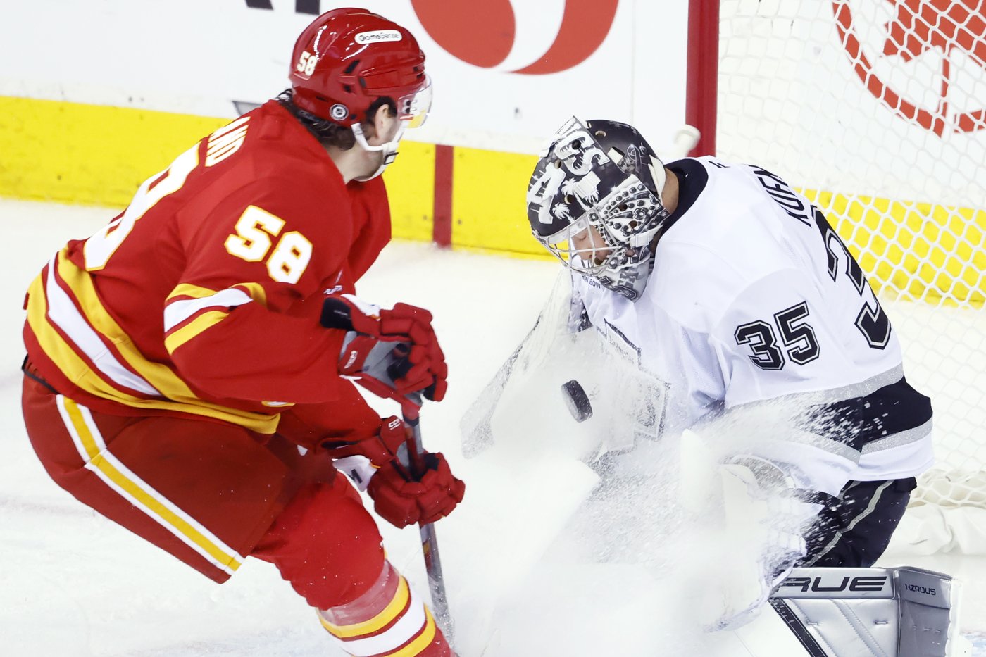 Backlund, Wolf lead Flames to 3-1 win over Kings | iNFOnews.ca