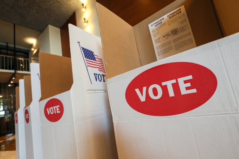 Judge blocks use of federal database to check citizenship, saying it could wrongly purge voters | iNFOnews.ca