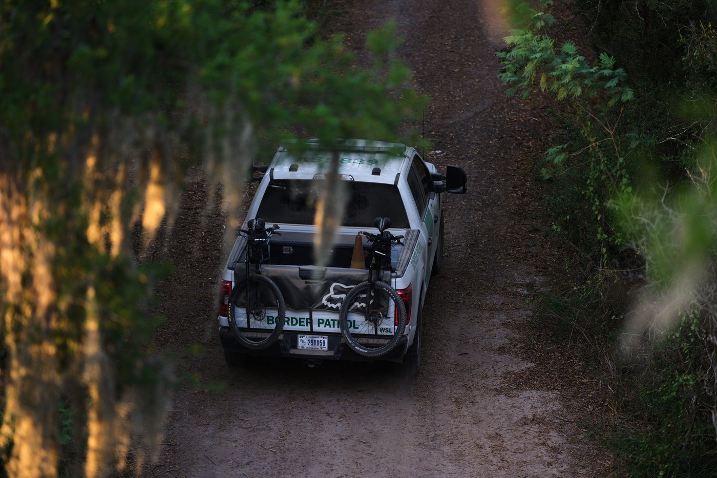 PHOTO ESSAY: Border wall cuts through wildlife refuge | iNFOnews.ca PHOTO ESSAY: Border wall cuts through wildlife refuge | iNFOnews.ca