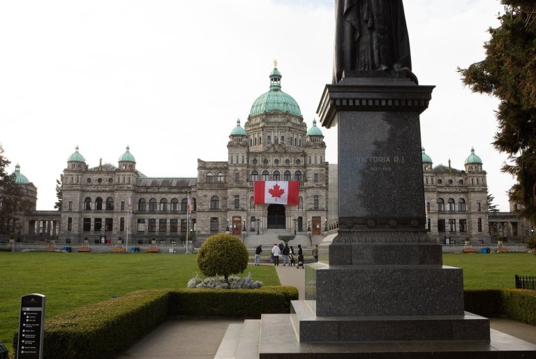 B.C. government's professional workers to expand strike after talks break down | iNFOnews.ca