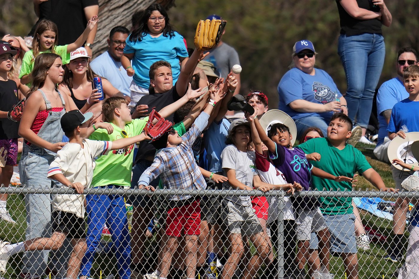 Are 105-degree days coming to the Cactus League? Spring training could turn to summer in Arizona | iNFOnews.ca Are 105-degree days coming to the Cactus League? Spring training could turn to summer in Arizona | iNFOnews.ca