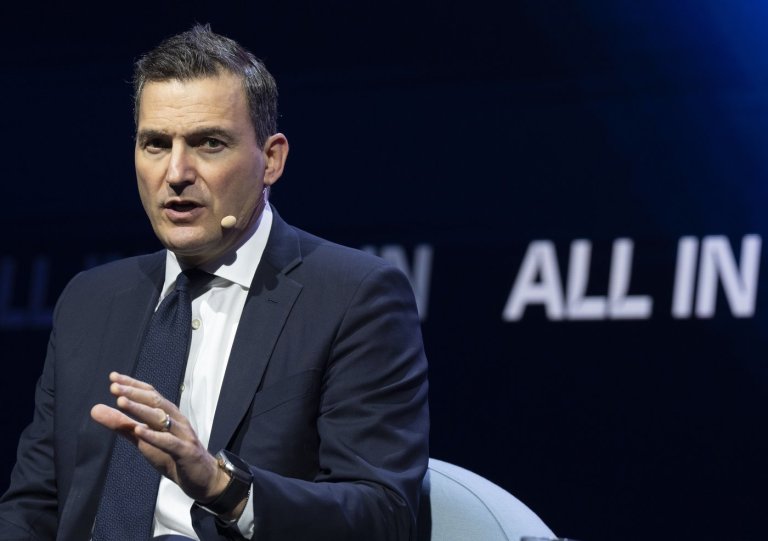Minister says he's working with G7 to set up AI safety organization | iNFOnews.ca