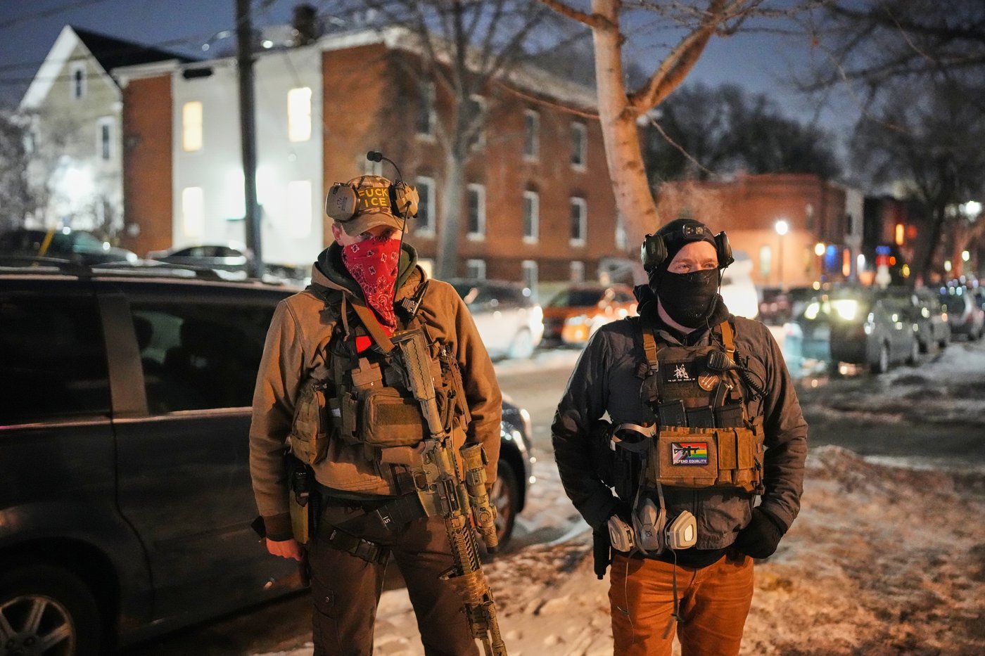 Videos of deadly Minneapolis shooting contradict government statements | iNFOnews.ca