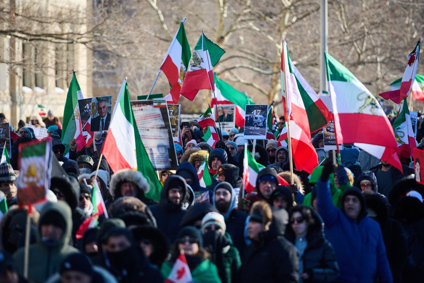 Thousands rally in Toronto to support Iran uprising, call for regime change | iNFOnews.ca