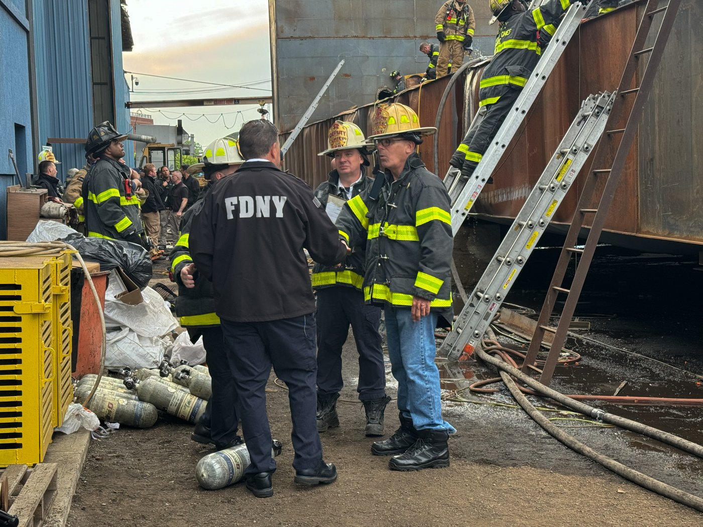 1 person has died after blast at New York City shipyard that also injured 36 people, officials say. | iNFOnews.ca