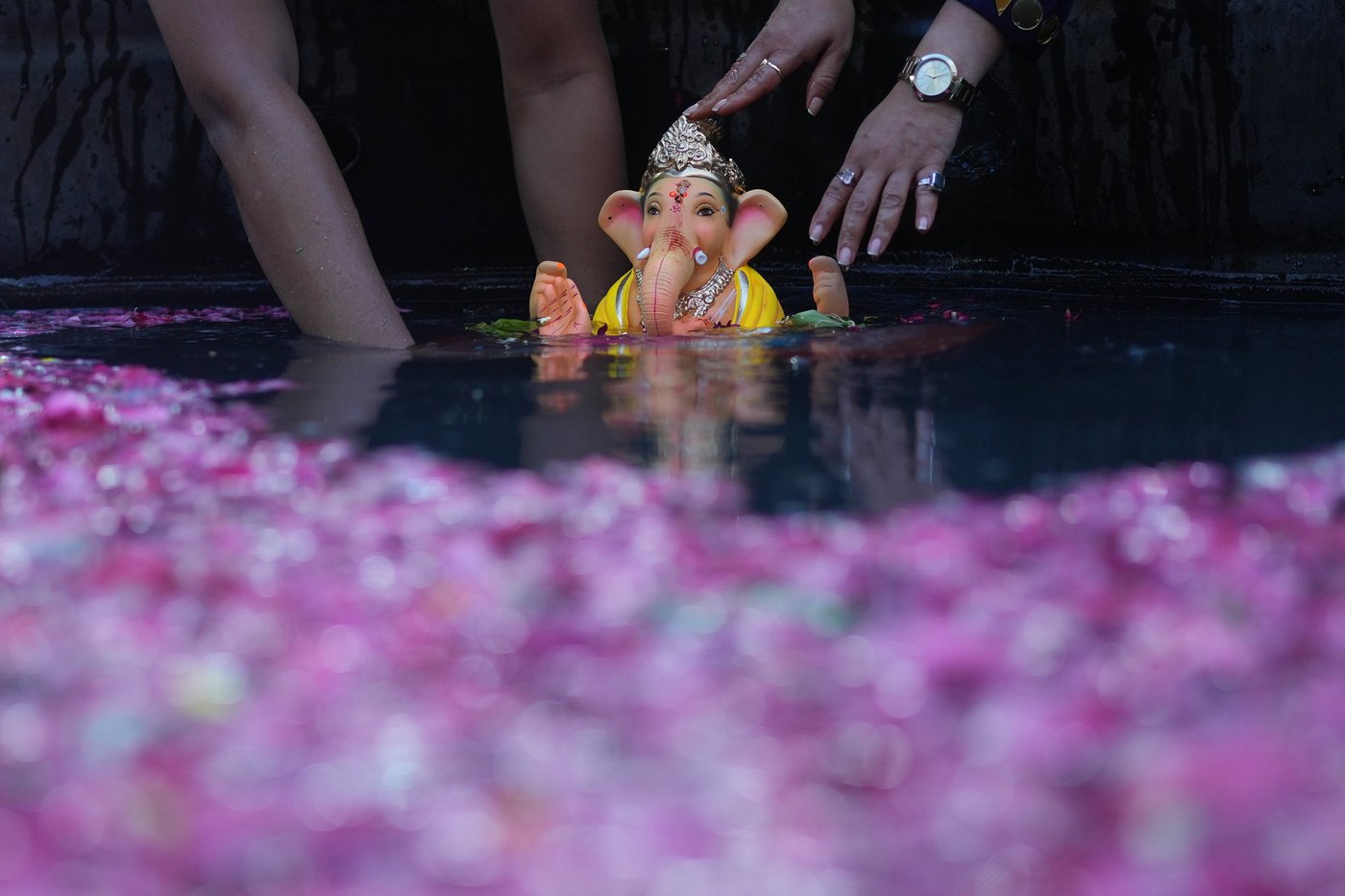 The top photos of the day by AP's photojournalists | iNFOnews.ca