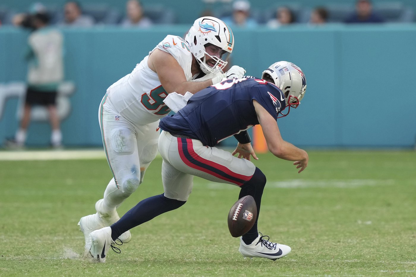 Patriots heading back to the film room after their latest lopsided loss | iNFOnews.ca