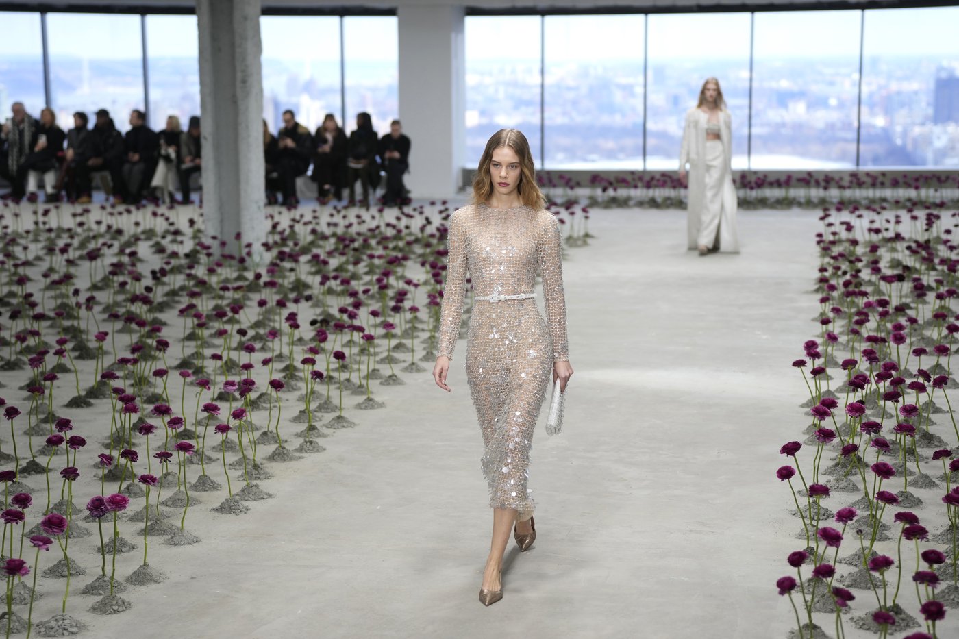 Carolina Herrera debuts new fall looks high above New York City | iNFOnews.ca